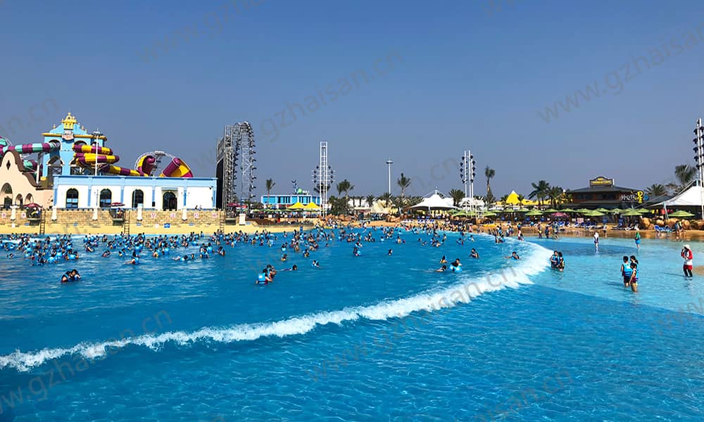 阿拉的海水上乐园海浪池