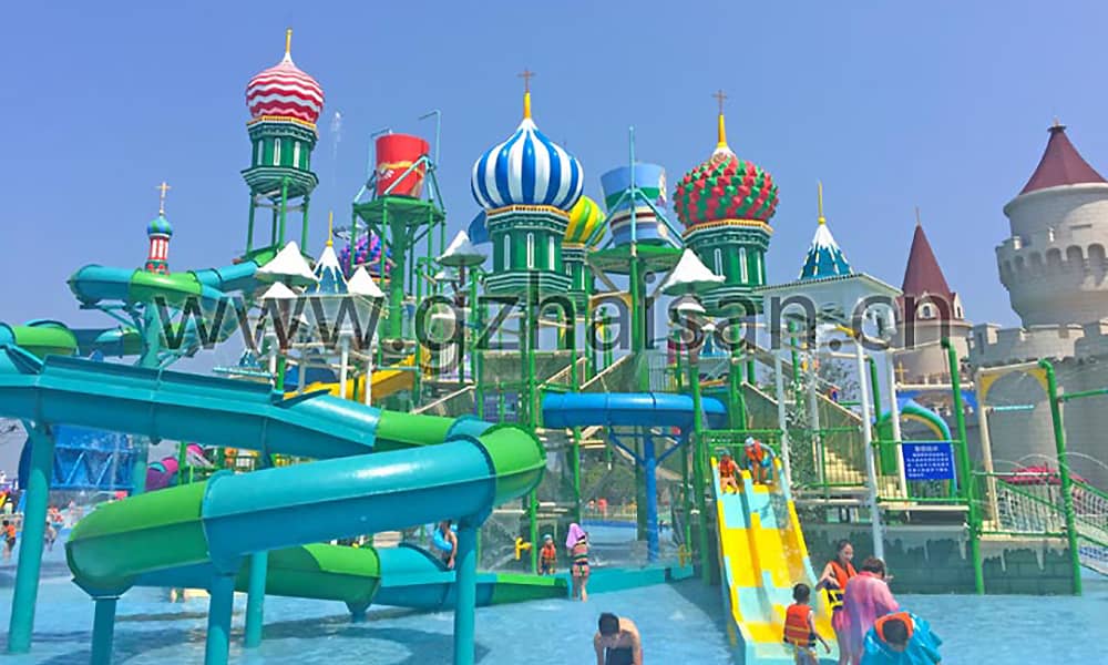 水上乐园设计要考虑到乐趣的提供，也要考虑到安全的保障